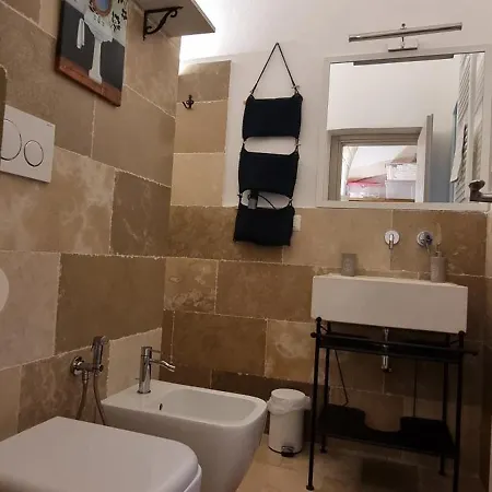 Casa Dari Монополи